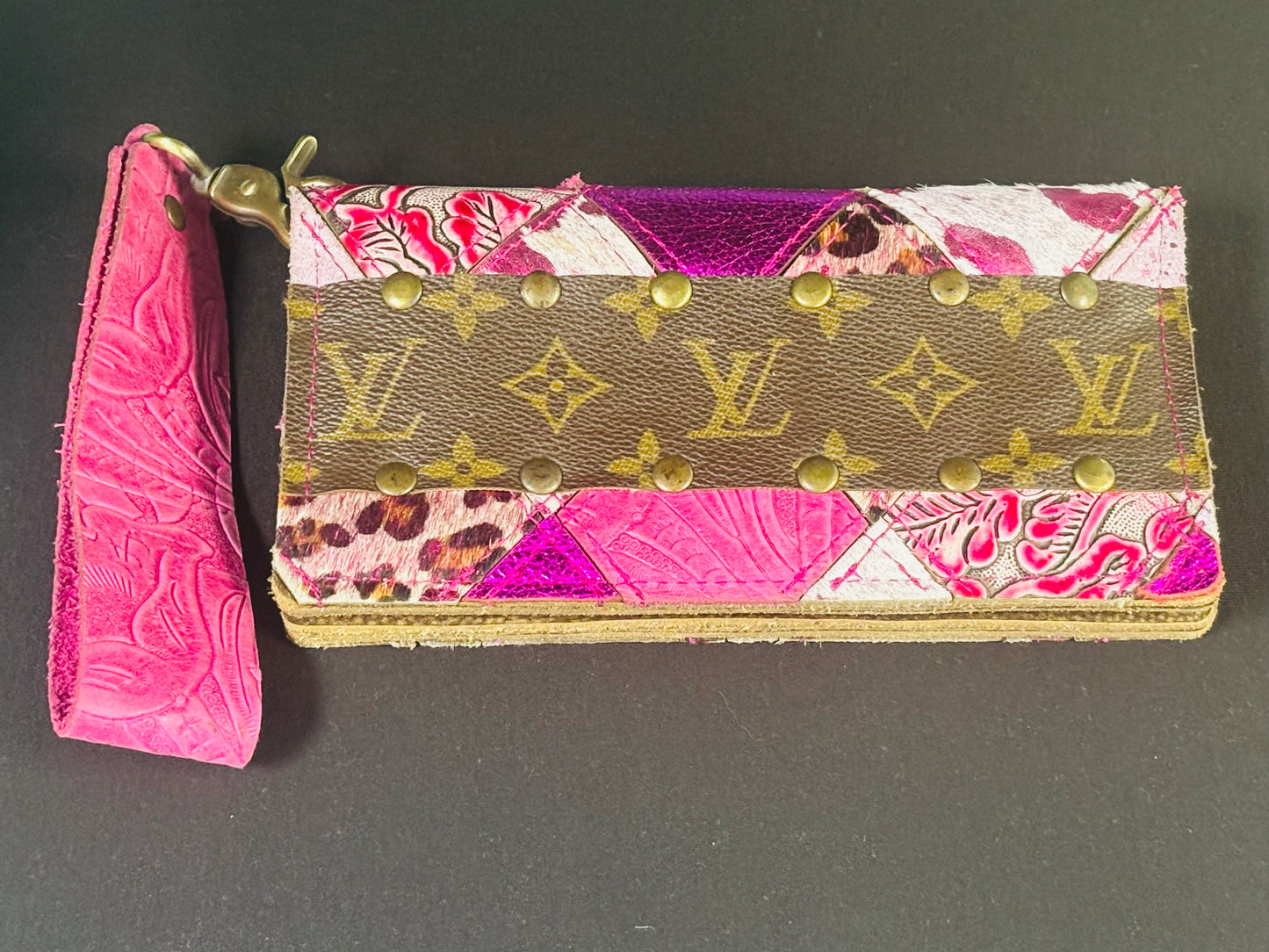 KIG-Pink Holographic Wristlet