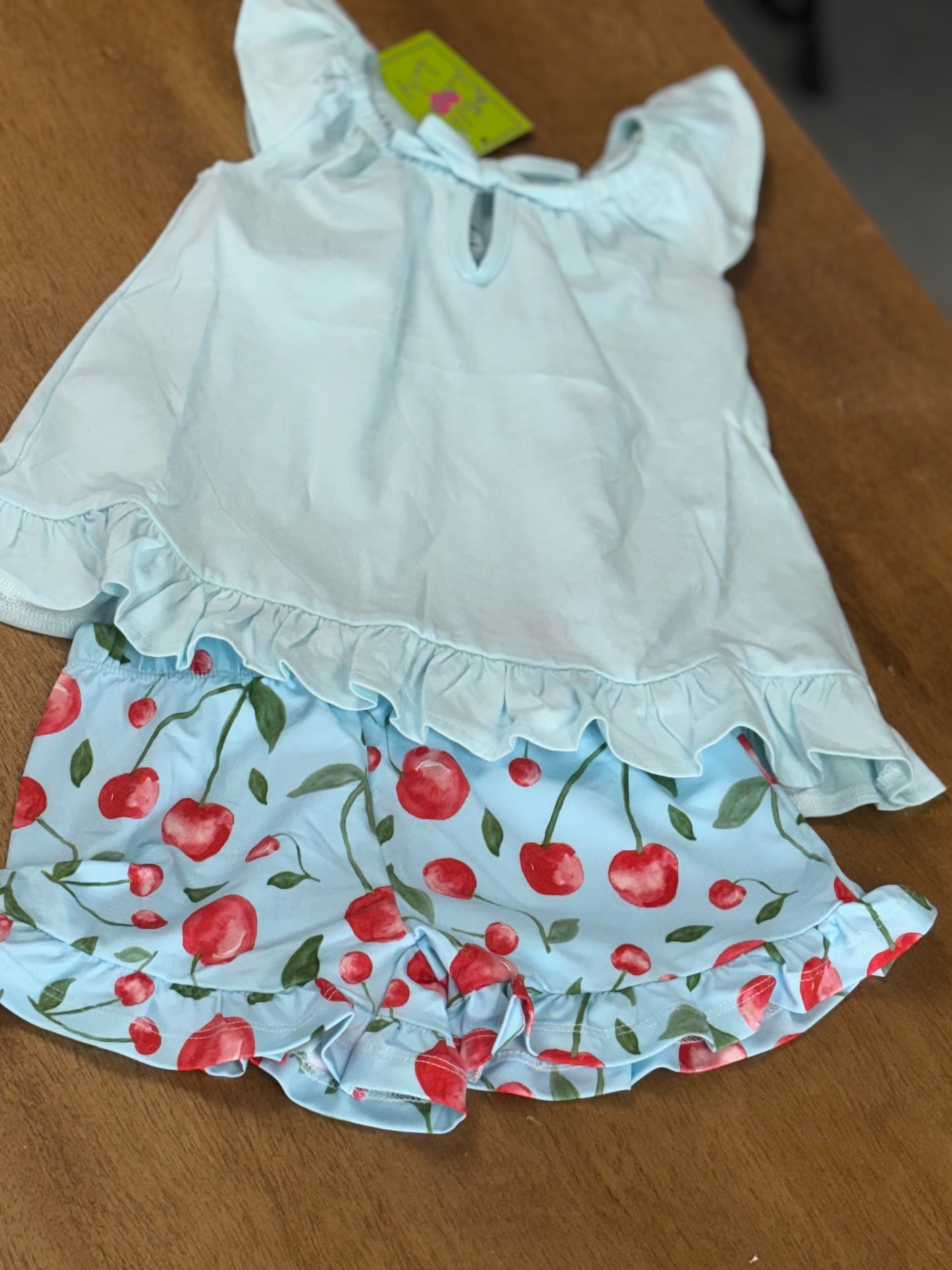 Millie Loves Lily Apple Set